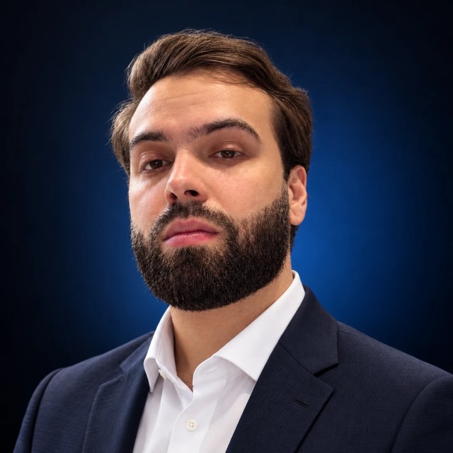 Eduardo, CEO of Group Step